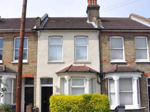 Render to be removed to restore original brickwork